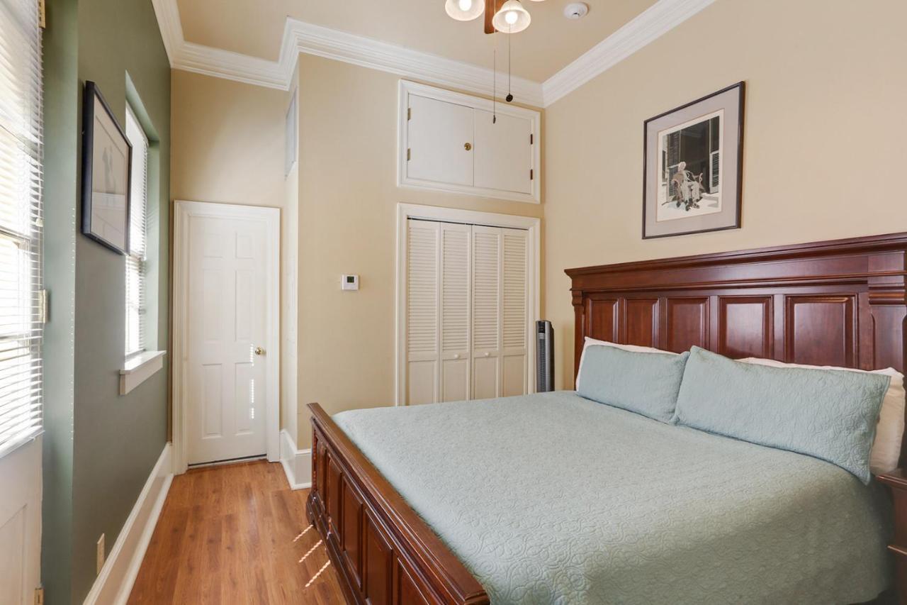 Grenoble House Hotel New Orleans Exterior photo